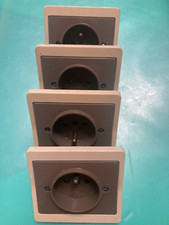 Lot de 4 Prises 2P+T Alombard trocadéro 750721