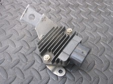 Regulateur de tension pour