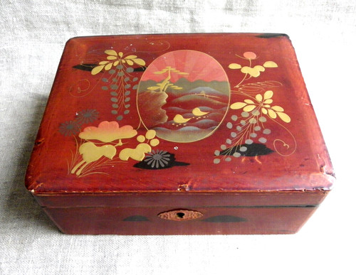 Ancienne boîte publicitaire - ancienne,