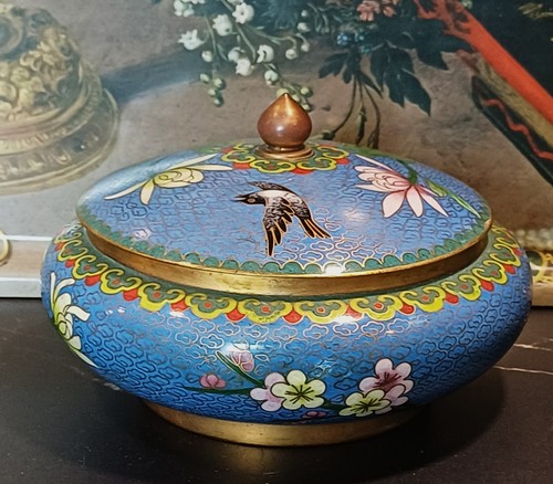 Ancienne boîte bonbonnière - ancienne,