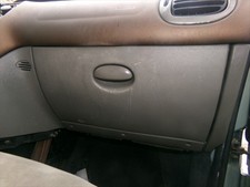 boîte a gants CITROEN XSARA