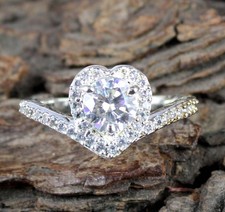 1.05 Blanc Carat Diamant