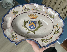 Plat à barbe Faience XXéme