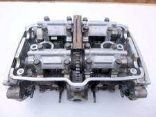 CULASSE COMPLETE HONDA VFC750