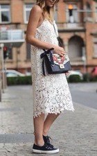 ZARA Robe Maxi Dentelle