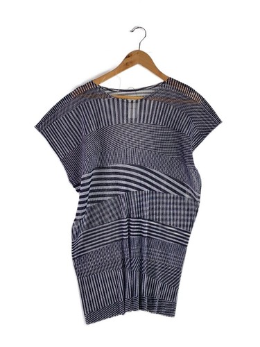 Pleats please issey miyake - please,