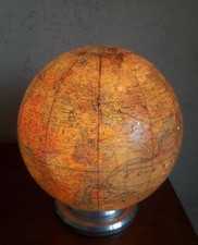 Globe terrestre lumineux