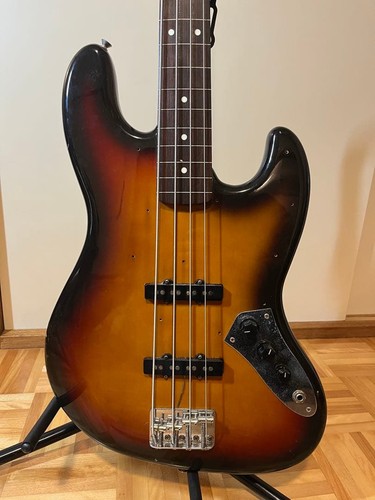 Fender japan serial jazz - japan,
