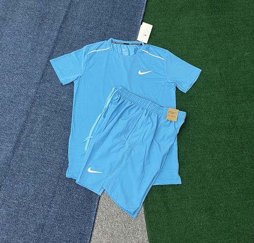 Esemble nike running