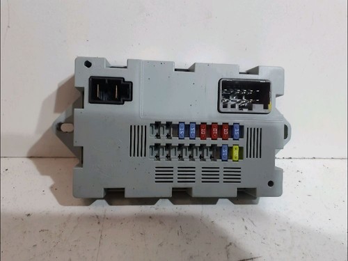 Boite fusibles jaguar xe - jaguar,