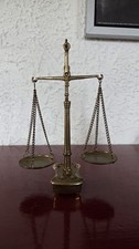 Balance de précision ancienne