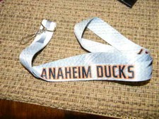 Anaheim Ducks - lanyard- DUCKS
