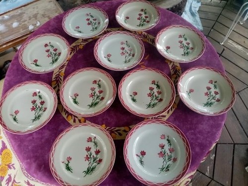 Assiettes plates faience - plates,