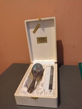 Coffret de toilette bébé ancien en métal argenté – Brosse & peigne – J. Piery...