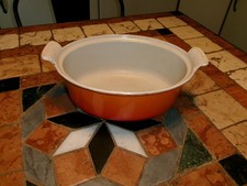 Cocotte Ovale - terrine vintage en fonte émaillée Orange LE CREUSET   N°26