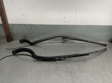 C2Z2264 BRAS D ESSUIE-GLACE AVANT DROIT / C2Z2265 / C2Z2264 / 5275267 POUR JAGUA