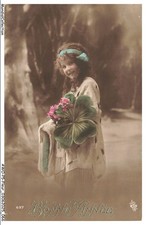 AWOP5-0315-FLEUR - Bonne année - Jeune fille et trefle a quatre feuilles