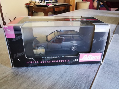Miniature schuco bmw - 1/43,