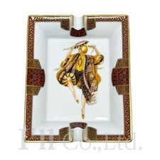 Plateau assiette porcelaine