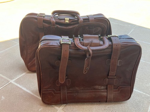 Valises cuir deux - deux,