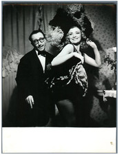 B.M. Bernand, Paris, Revue des