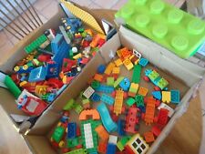 LOT ** LEGO DUPLO Premier age 1er BRIQUES VRAC 3,2 KG PLAQUE VOITURE PERSONNAGE