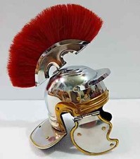 Casque miniature médiéval du
