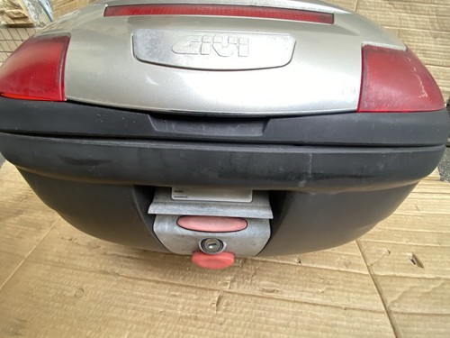 Top case givi - givi, platine