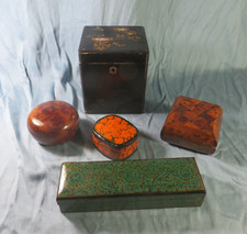 5 BOITES:1 à thé au décor