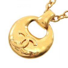Collier pendentif marque
