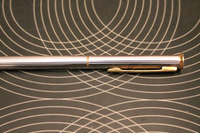 stylo bille ancien PIERRE