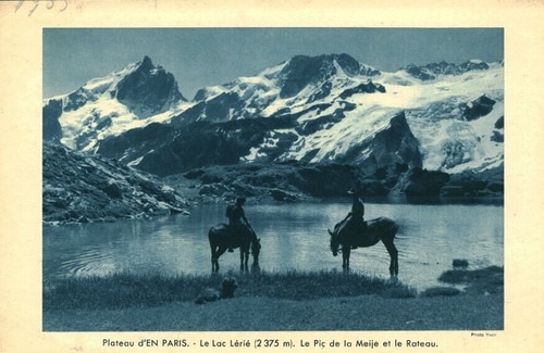 Document ancien plateau - , d'en