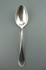 Cuillère de table en métal argenté APOLLO FRANCE, modèle coquille 21,1 cm.