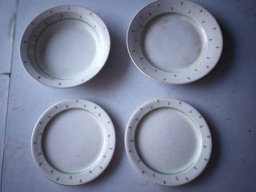 Lot plats assiettes faïence - assiettes,