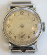 Vieille Montre Mécanique années 30  25,5 mm Balancier OK - F18-15