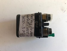 UN RELAIS RELAY RELAI DE DEMARREUR POUR SCOOTER PEUGEOT 125 SATELIS 2009