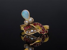 Bague ancienne rubis opale