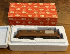 Loco Re 4/4 Livrée Brune "