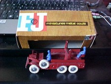 FJ France Jouet   Dodge 6x6  Pompiers Avec boite d'origine