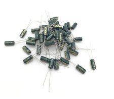 lotx5 Condensateur  50V  1UF