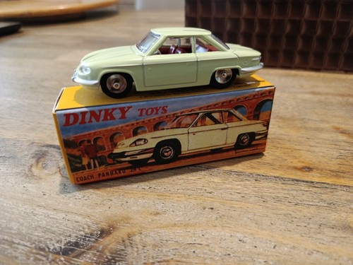 Dinky toys 524 coach - -, panhard