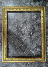 Cadre en bois de sapin doré