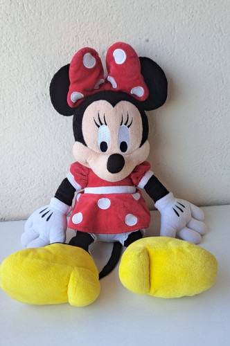 Superbe grande peluche walt - superbe,