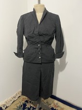 Tailleur Femme Année 40