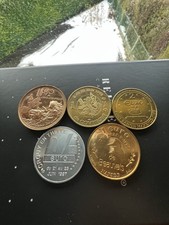 Lot 5 Jetons de Collection