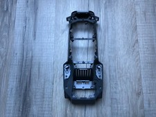 Châssis intermédiaire pour