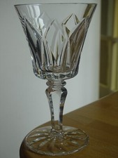 ST LOUIS 1 VERRE A VIN ROUGE