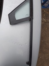 Custode avant gauche petite