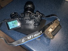 Olympus Combo *MINT* OM-D EM-1