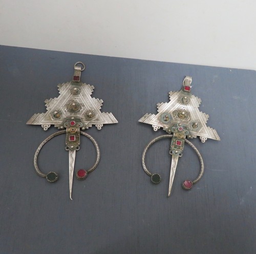 Ancienne pair fibule - de,